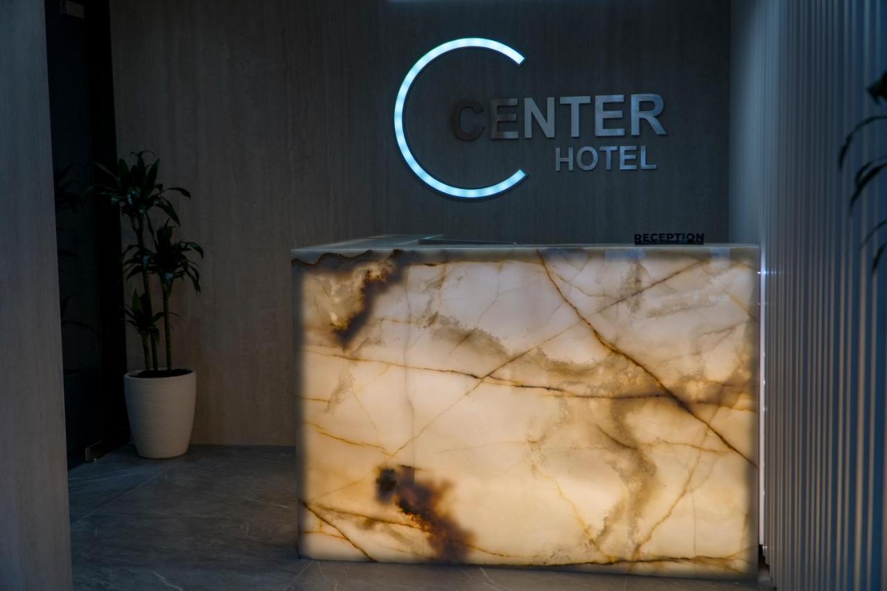 Center Hotel Sarandë Buitenkant foto