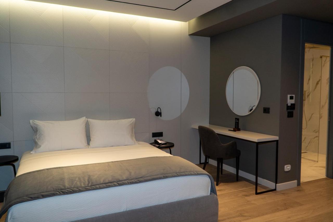 Center Hotel Sarandë Buitenkant foto